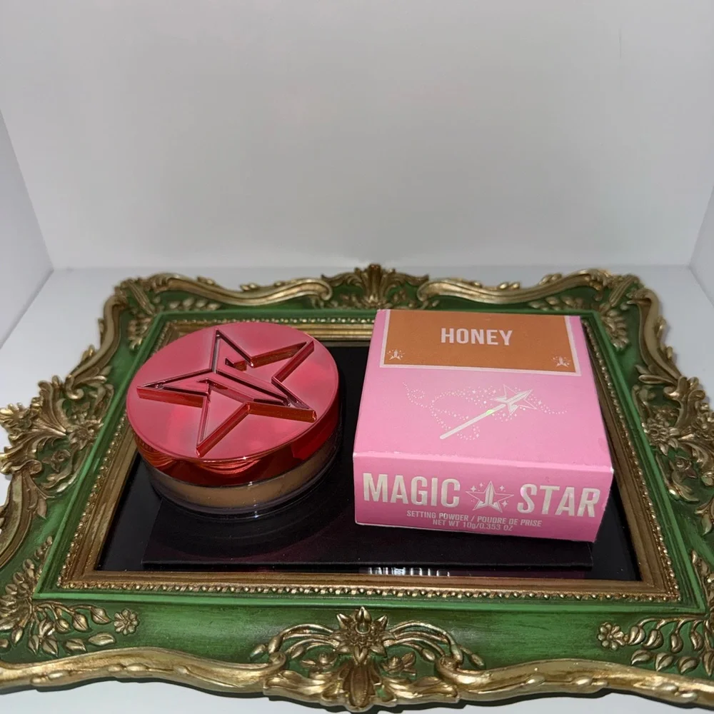 Jeffree Star Magic Star Setting Powder - Honey
